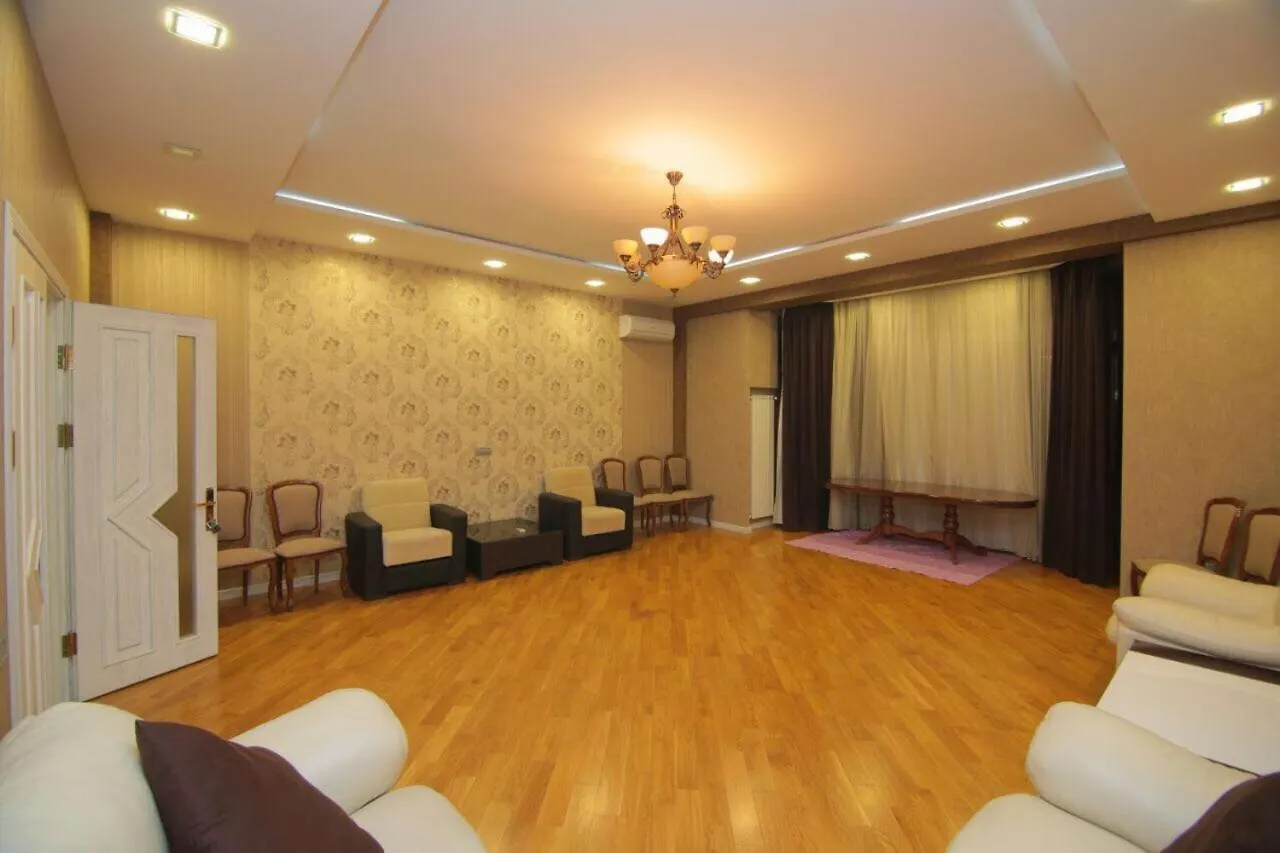 Uzeir Gadgibekova 25 Street Bulvar Baku Azerbaijan