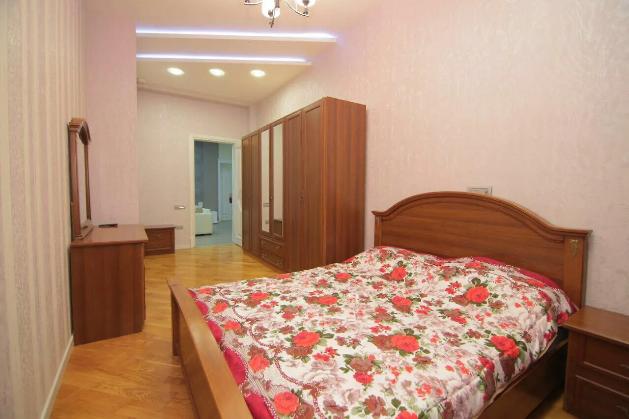 Uzeir Gadgibekova 25 Street Bulvar Baku