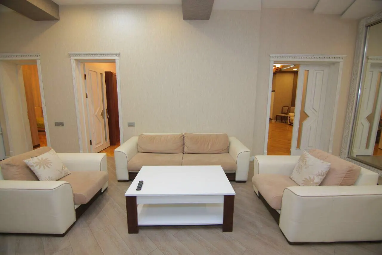 Uzeir Gadgibekova 25 Street Bulvar Baku Apartment